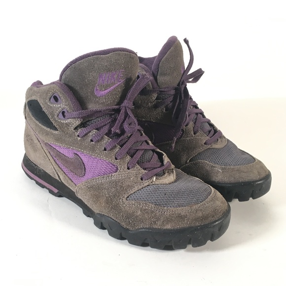 nike walking boots